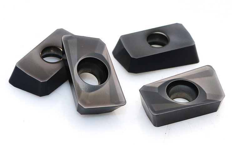 Durable Carbide Turning Inserts , Lathe Turning Tools Indexable Carbide Insert