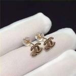 Logo Earrings in 18K Yellow Gold with Dropping Pearl Fashion Lady Jewelry Global