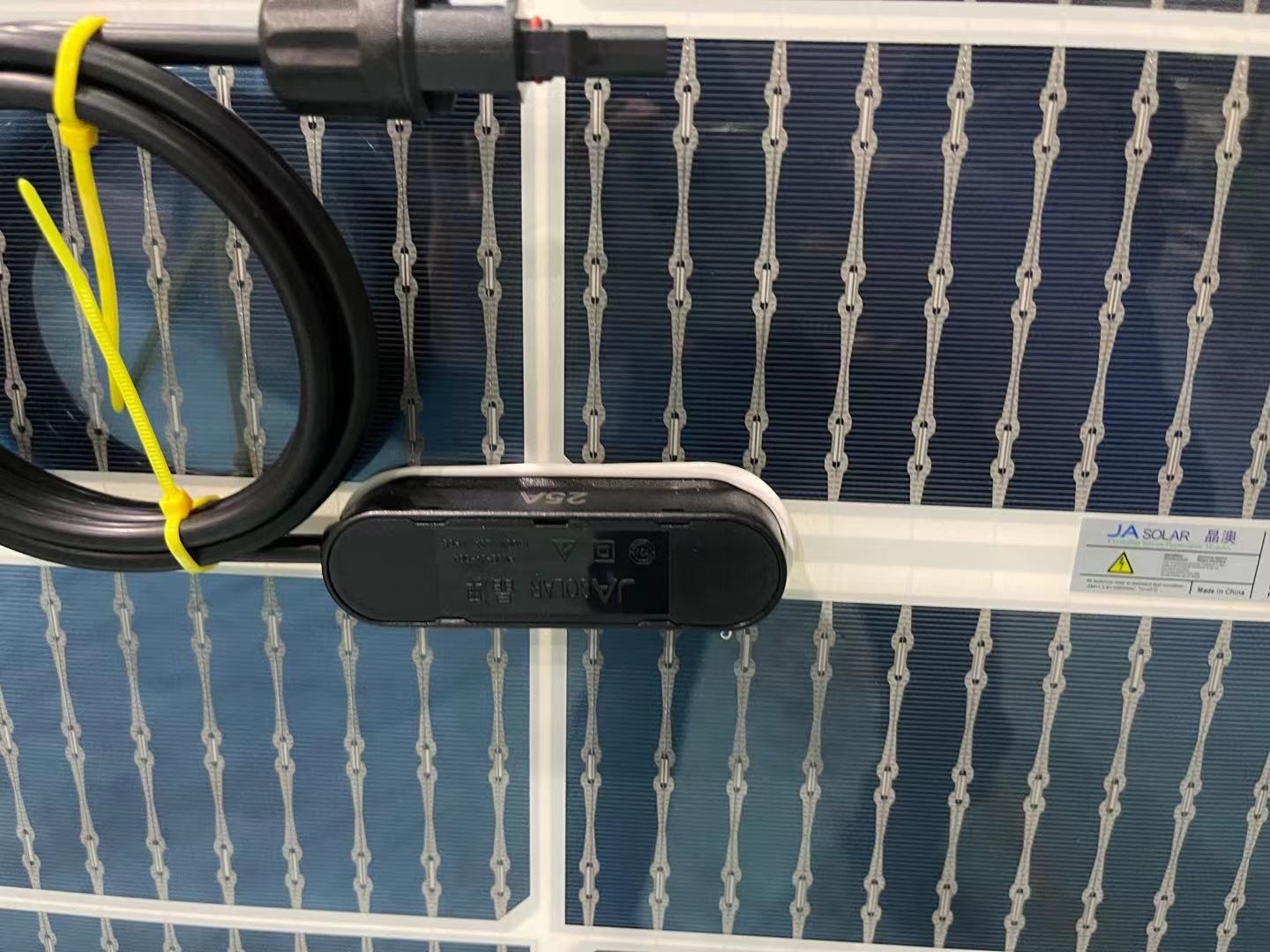 Ja Mono Perc Half Cut Bifacial Solar Panel B Grade