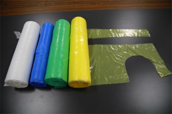Buy cheap White Disposable Plastic Aprons , Disposable Poly Aprons Eco - Friendly from wholesalers