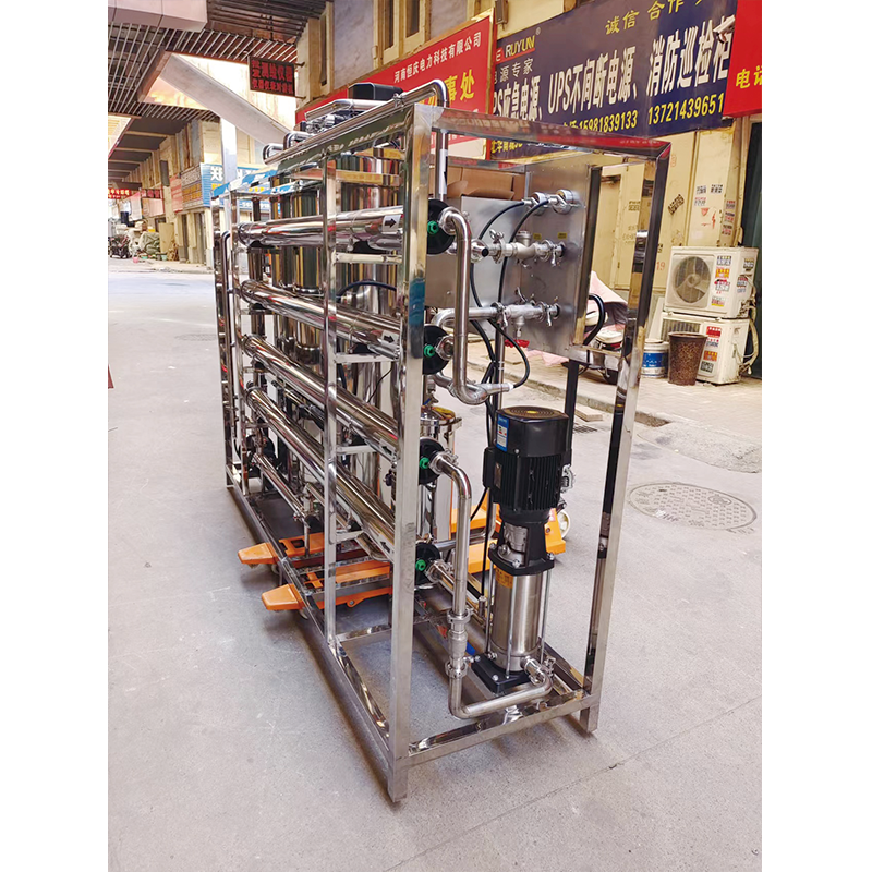 Reverse Osmosis RO Water Treatment System For 1000L / H Deionized Pure Water Production
