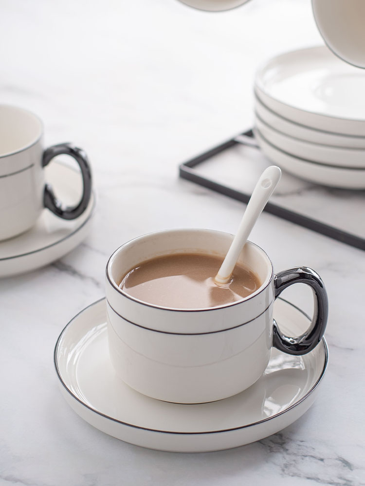 Unique 200ml Porcelain Tea Set Sustainable Nordic Design For Cappuccino And Espresso