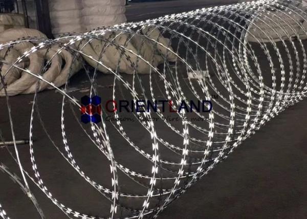 Stainless Steel Concertina Coils Wire Security Fencing Wire Border Protection