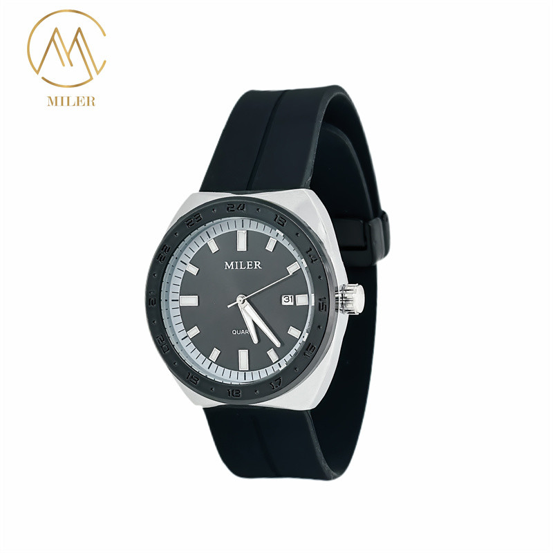 Water-Resistant Quartz Wrist Watch Perfect for Outdoor Activities