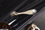 Europe 2016 new handbag patent leather handbag leather leather Ms. Messenger