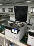 CLT55 Medical Centrifuge Machine With 4x750ml Swing Rotor 40x15ml Angle Rotor
