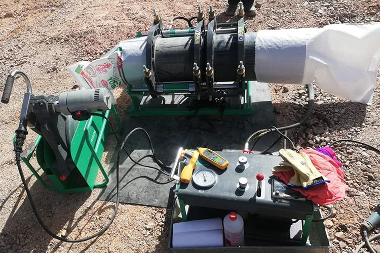 SWT-800 / 500H Maquina de soldadura por fusion a tope de tuberia de HDPE hidraulica 500-800mm