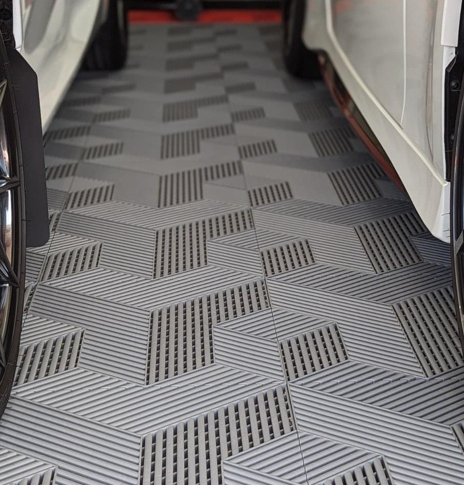 OEM Waterproof Garage Floor Tiles Grey Flooring For Garages And Basements