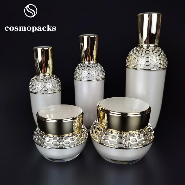 30ml 50ml Luxury Plastic Lotion Bottles Cosmetic Acrylic Spray Bottle With Gold