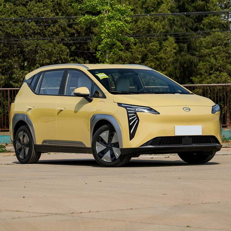 Automotive Adults Electric Vehicle Sports Car New Energy Aion Y SUV New Energy EV Car
