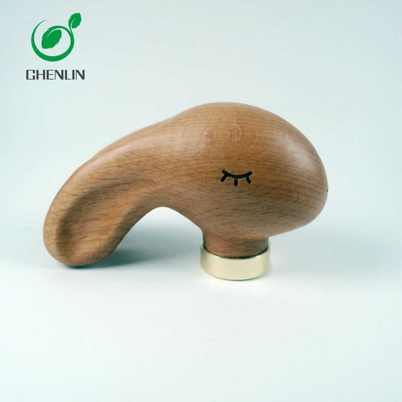 Auto Open Umbrella Carved Wooden Handle Exquisite Workmanship