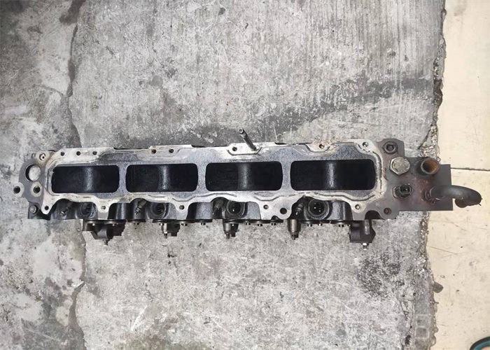 Electric ISUZU 4hk1 Cylinder Head , Second Hand Cylinder Heads For Excavator 8980184546