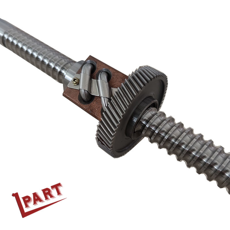 Japan Forklift Rear Axle Forklift Steering Rod Screw 32911-03360