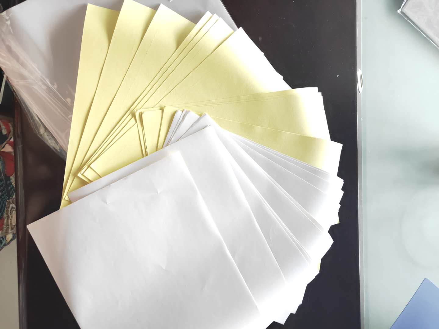 Rubber Adhesive Self-Adhesive Sticker Paper for Label ANTISTATIC Properties