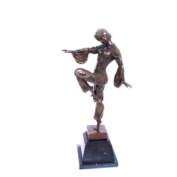 Buy cheap Van-T Art Antique Cast Iron Statues / Antique Metal Statues Erosion Resistance from wholesalers