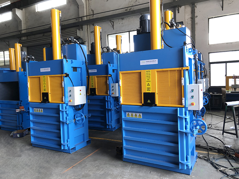 Automatic Fiber Hydraulic PET Bottle Baling Press PLC Cotton Baler Machine