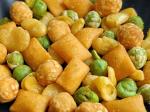 Asian Thai Style Coated Peanut Snack Customized Assorted Nut Snack Mix