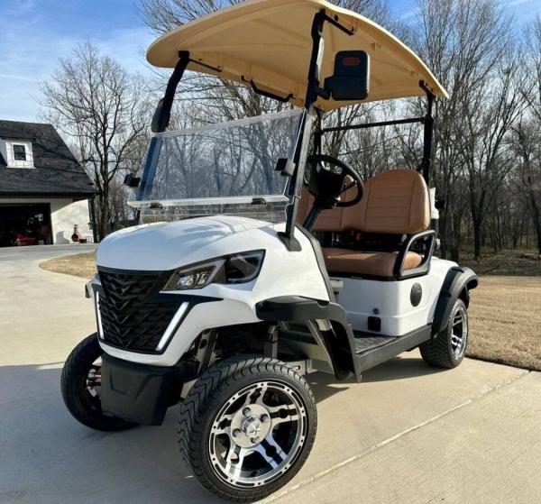 Buy cheap New Designed 2 Seat Electric Golf Cart 4KW Four Wheeler Durable Electric Golf Buggy from wholesalers