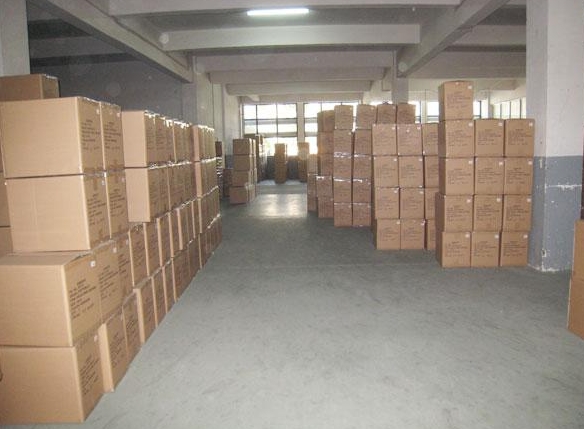 4CH CCTV Vehicle security HDD Mobile DVR with G-sensor ,3G and GPS 4 CH SD WIFI Mobile DVR single SD card support 128G