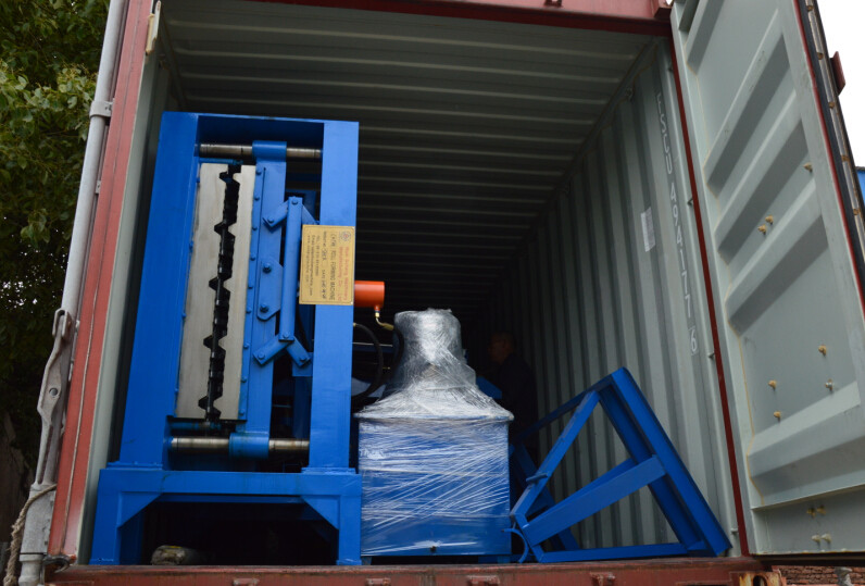 CE & ISO Certificate High Speed Steel Stud and Track Framing Roll Forming Machine