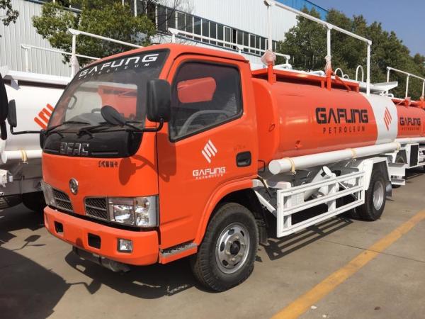 Buy cheap 5000L Gasoline Delivery Truck , Dongfeng 5 Ton Gasoline Refill Oil Tanker Truck from wholesalers