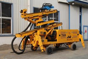 China 70kw Four Wheel Hydraulic Driven Soil Drill Rig on sale