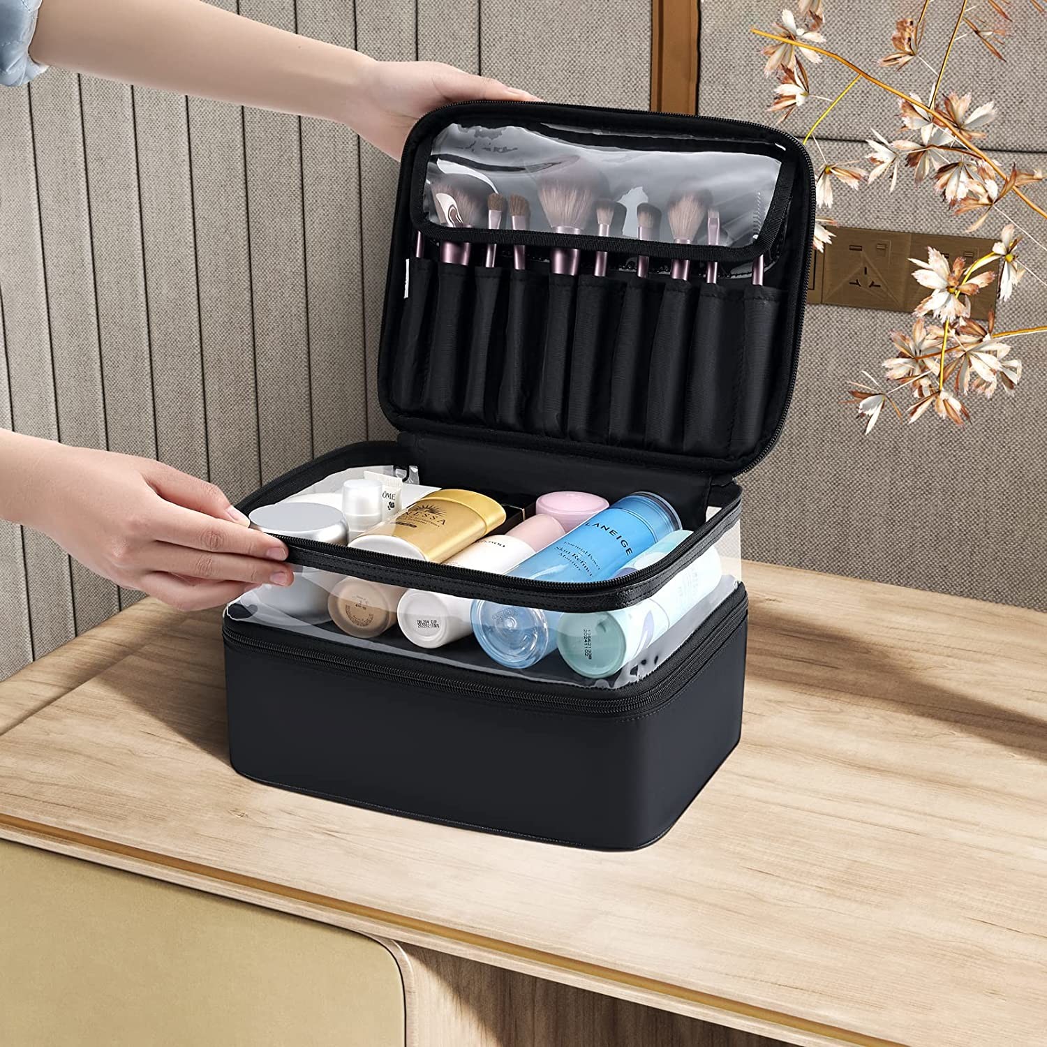 Lager capacity black waterproof makeup bag cosmetic bag for travel