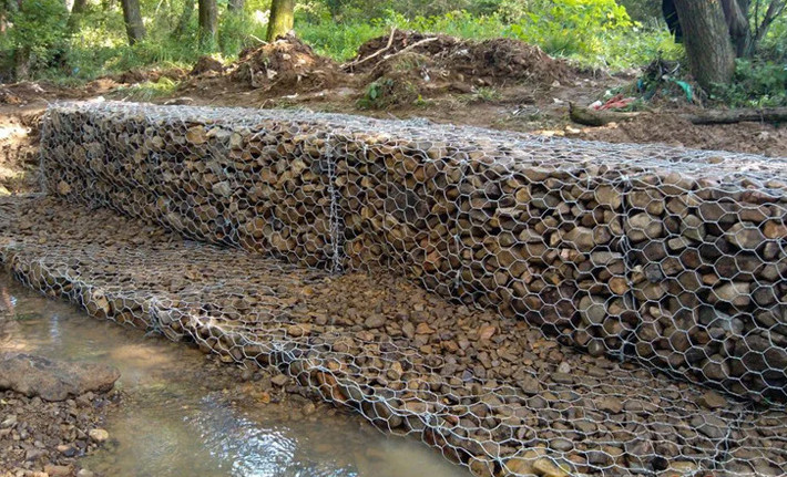 Standard Q195 Galvanized Gabion Baskets For Flood Control Retaining Wall