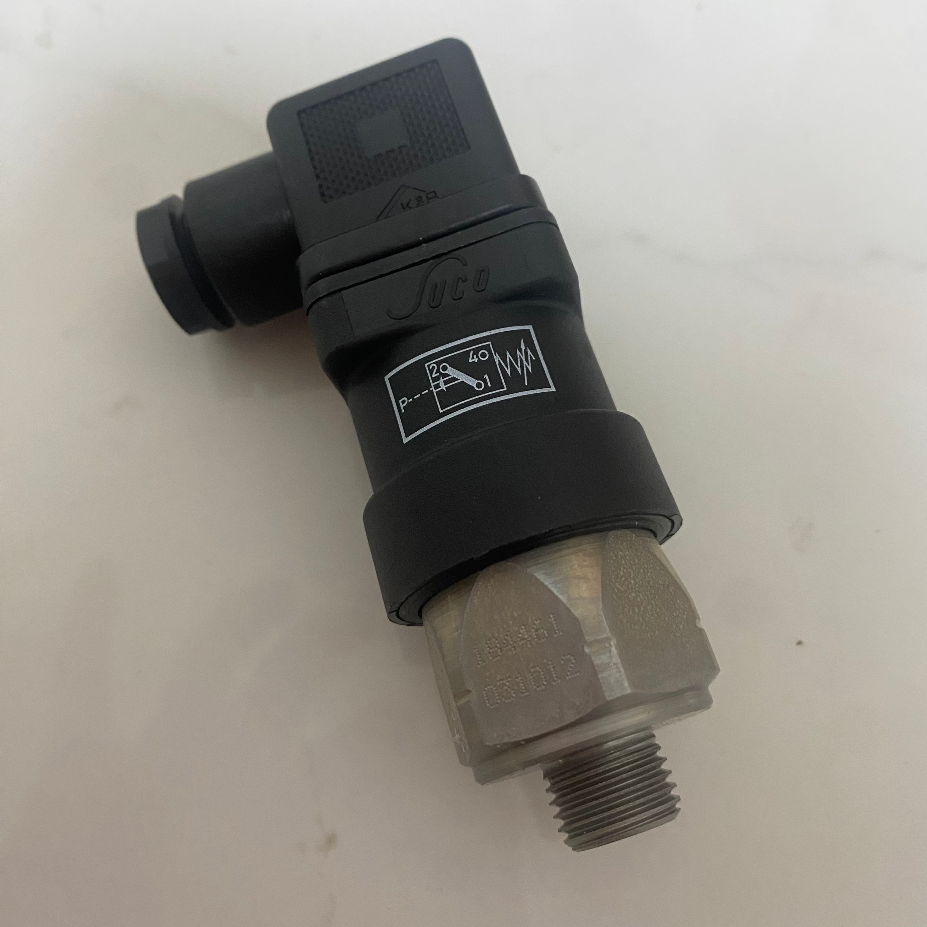 Concrete Pump Truck Accessories National Standard Spare Parts 0186 Proximity switch