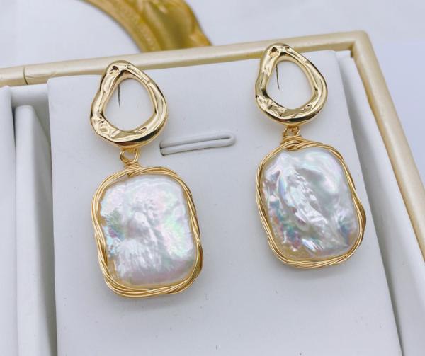 Natural Baroque Pearl Earring Fashion Irregular Pearl Dangle Earrings For Women
