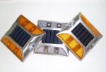 Solar road mark stud 2