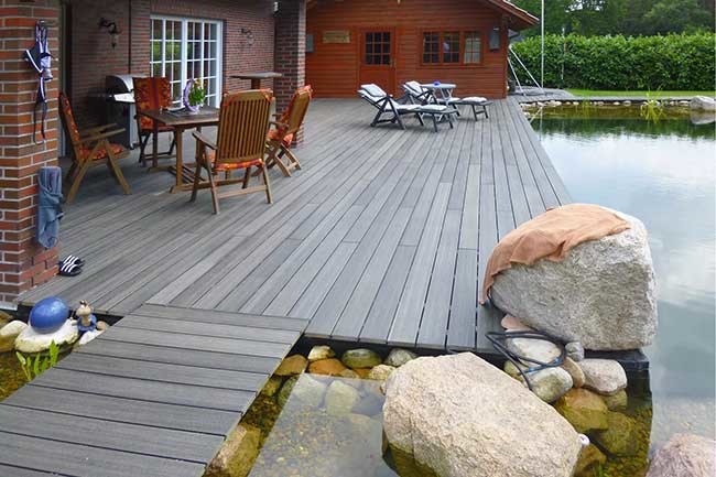 Outdoor Wood Grain WPC Decking 3D Embossed Wooden Plastic Composite Flooring