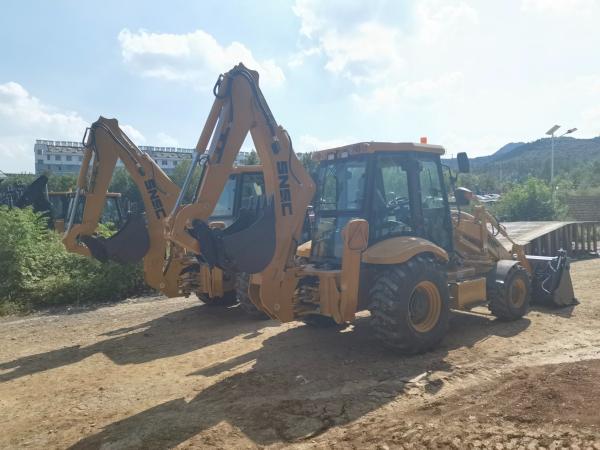 Snsc 388 Loader Hydraulic Steering 4X4 Backhoe Loader with Original Mitsubishi