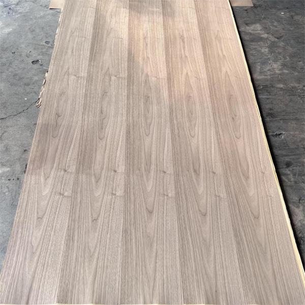 Buy cheap Natural Walnut 0.5mm Wood Veneer Plywood For Cabinet Wall And Door Decoration from wholesalers