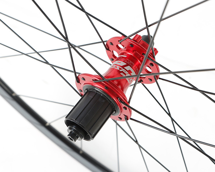 Disc Brake Alloy Bicycle Wheels 700C Four Axle With RoHS Certificate