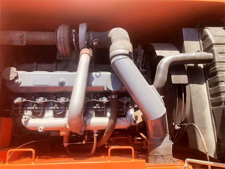 96KW Power Used Doosan DH150-7 Wheel Excavator Made in Korea Original Hydraulic Valve