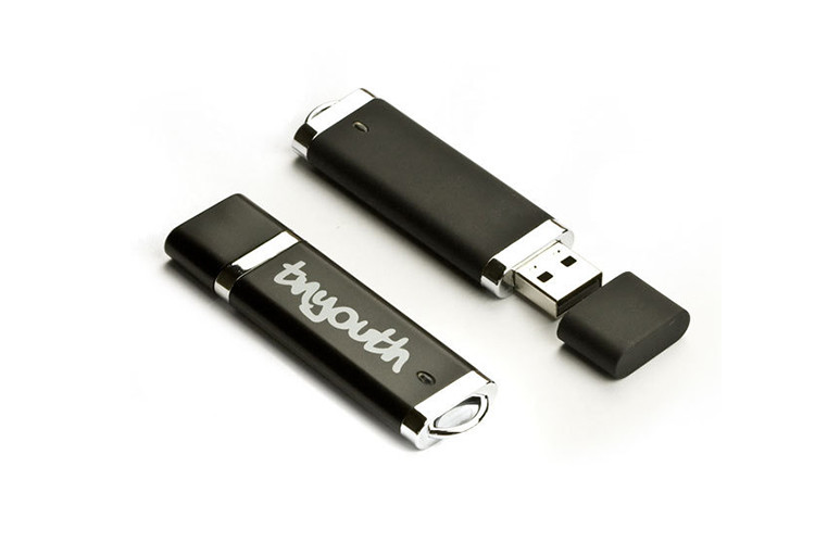 Plastic 16G 2.0 USB blue color with customized logo and package from show life brand