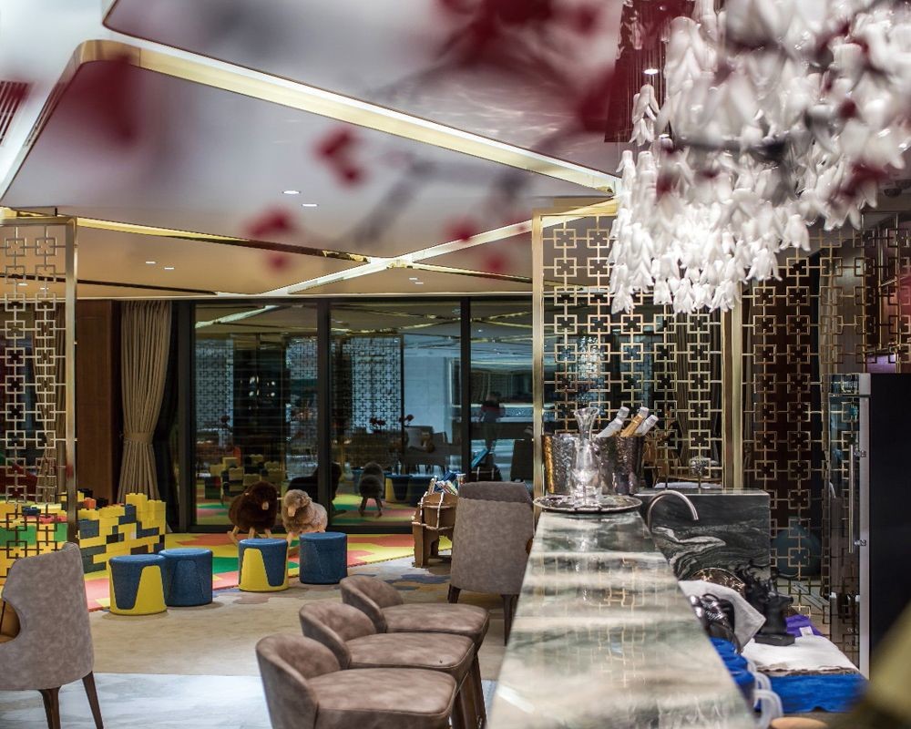 Hairline Gold Stainless Steel Perforated Panels For Hotels/Villa/Lobby/Shopping Mall