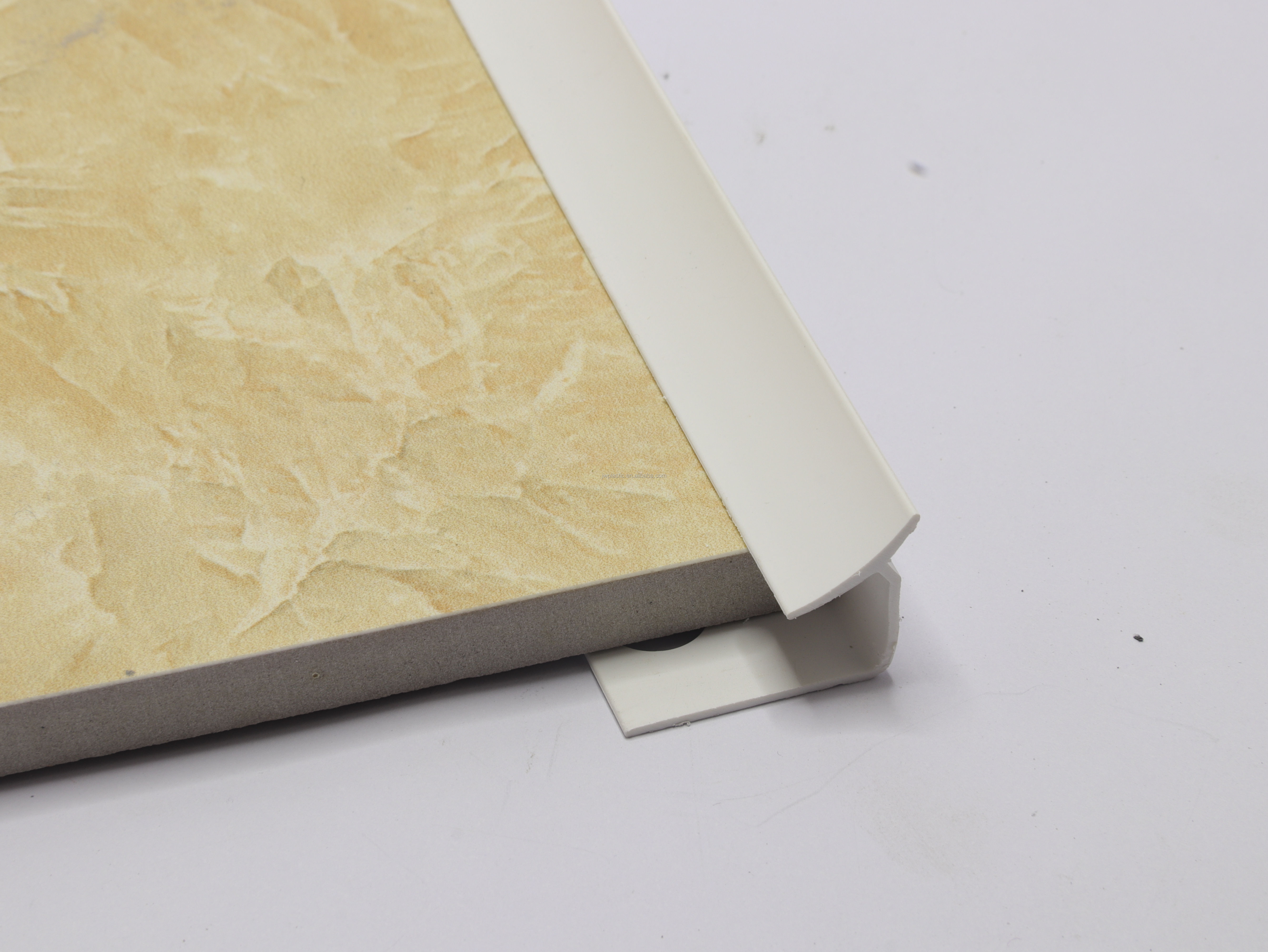 Corner Aluminium Tile Strip Custom PVC Plastic Strip Tile Trim Fireproof