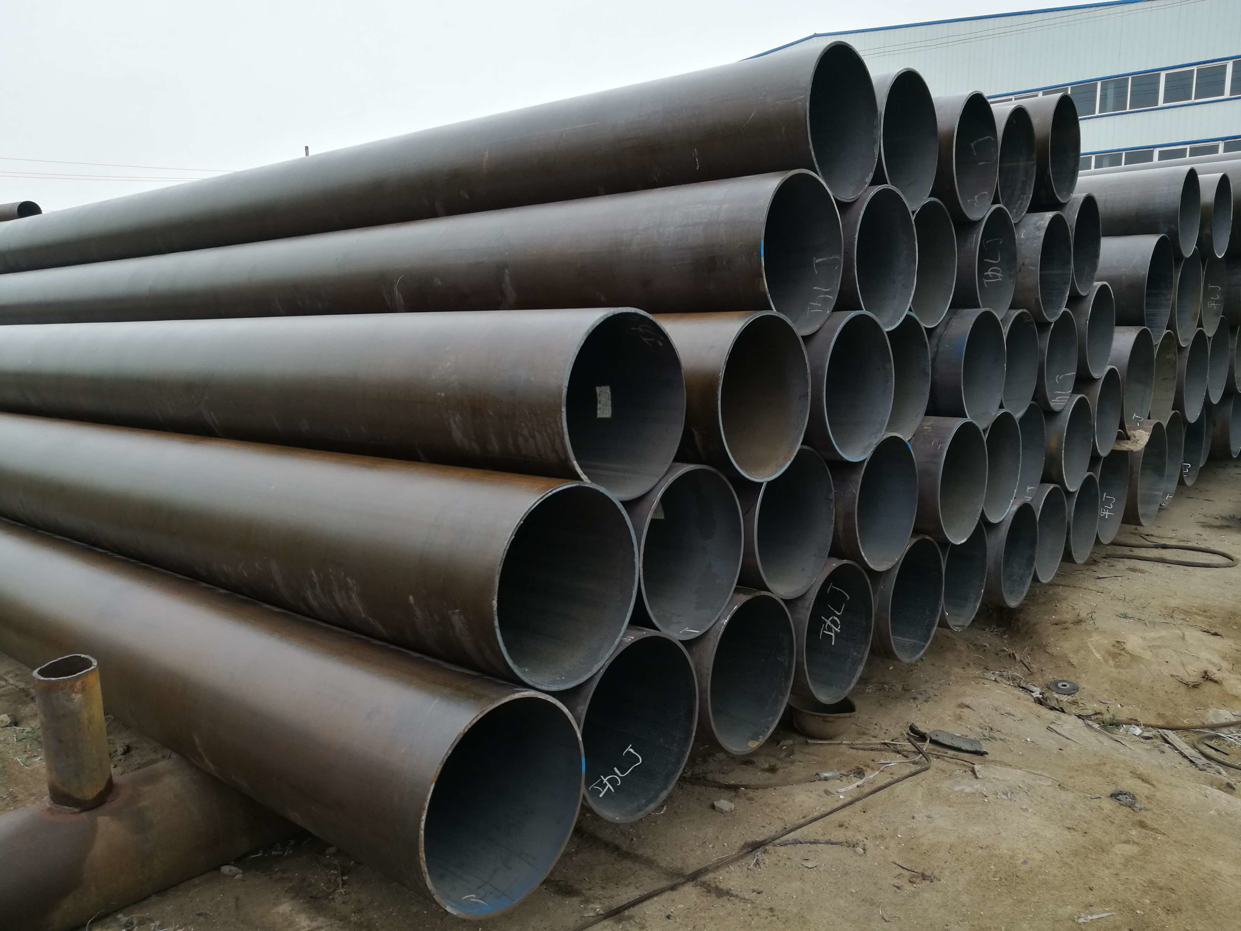 EN10219 Q235 Q345 X42-X56 Erw Welded Steel Pipe 114mm-660mm