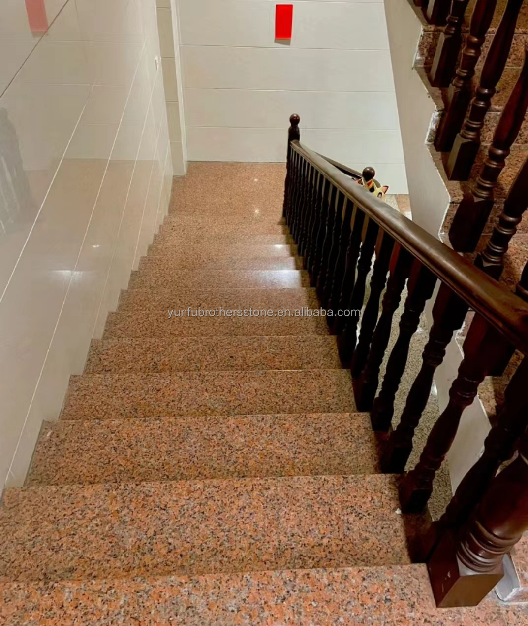 G562 Red Granite Natural Stone Polished Anti Slip Granite Slab for Stair Luxury Style