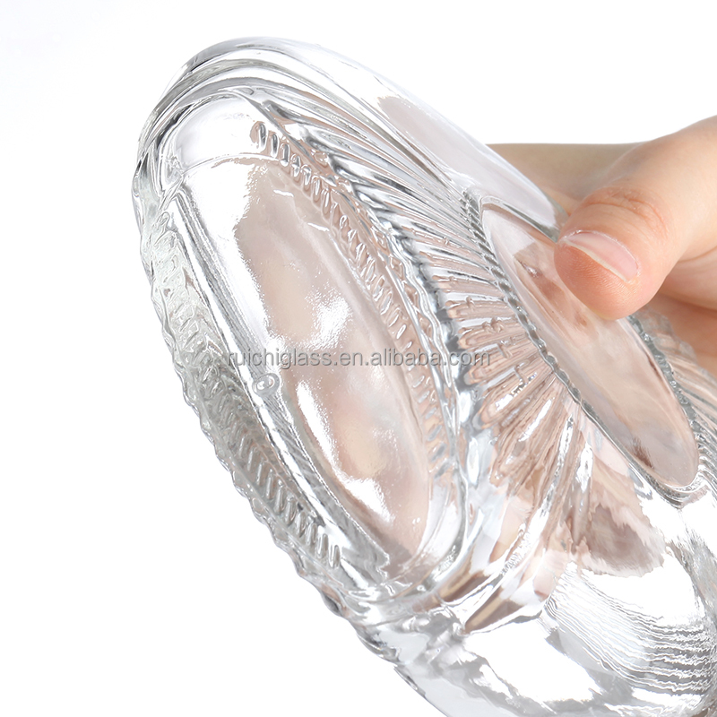 Transparent Vodka Glass Bottles The Ideal Selection for XO Brandy Enthusiasts