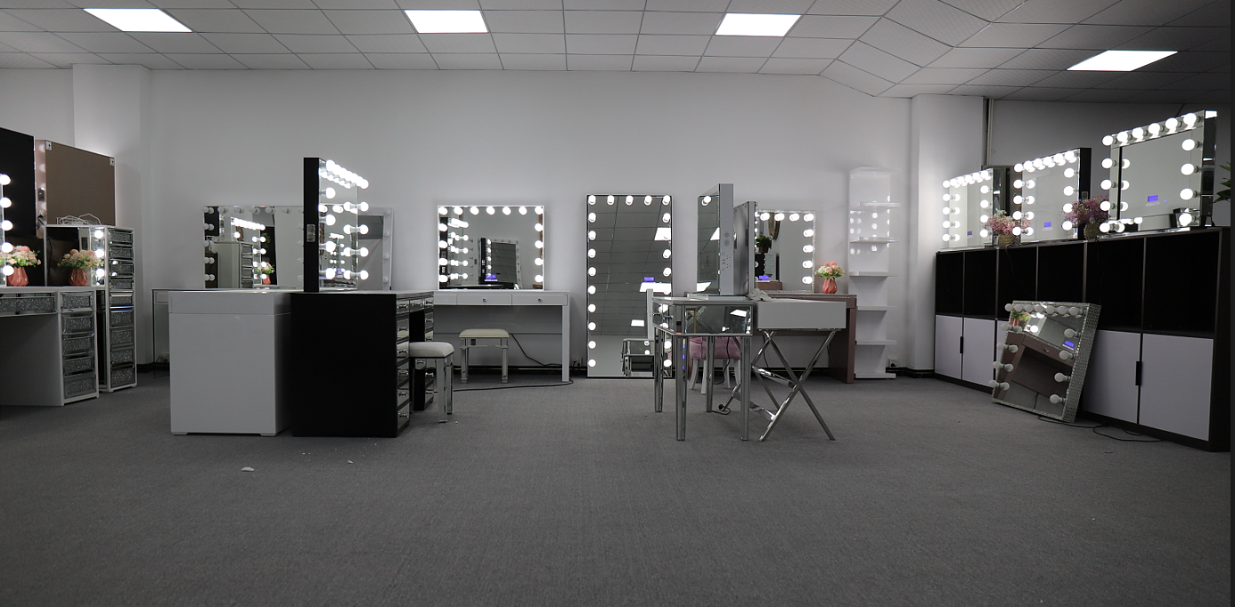 Led Mirrored Makeup Vanity Hollywood Dressing Table OEM