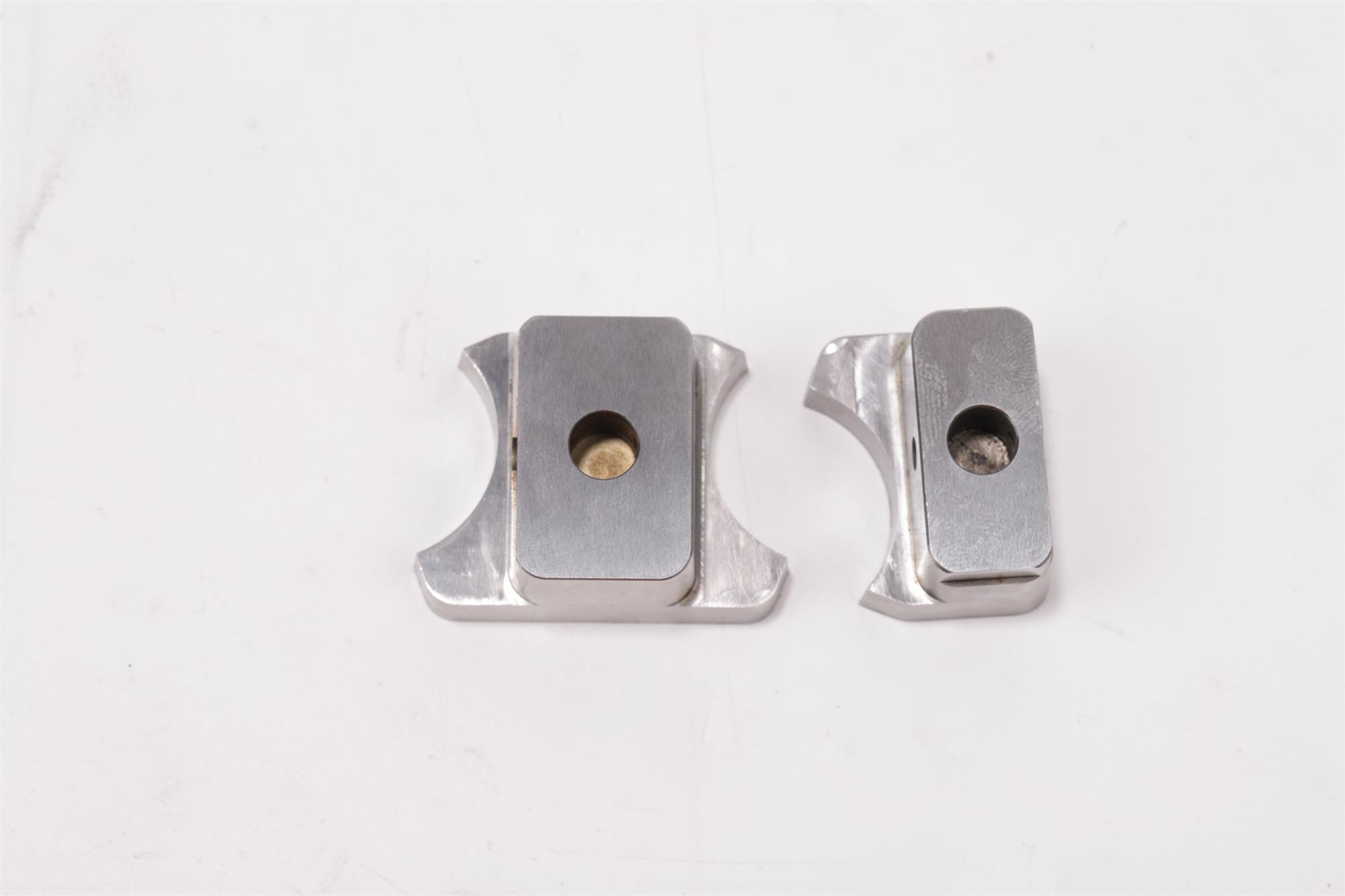 Dongguan Baitong Precision Mould Small Moulding Accessories Injection Molding Plastic Parts For Automotive Industry