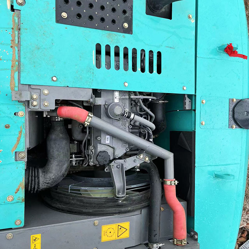 Used Hitachi ZX200-3 Excavator 0.9m³ Bucket Capacity 122kw Rated Power Short Working
