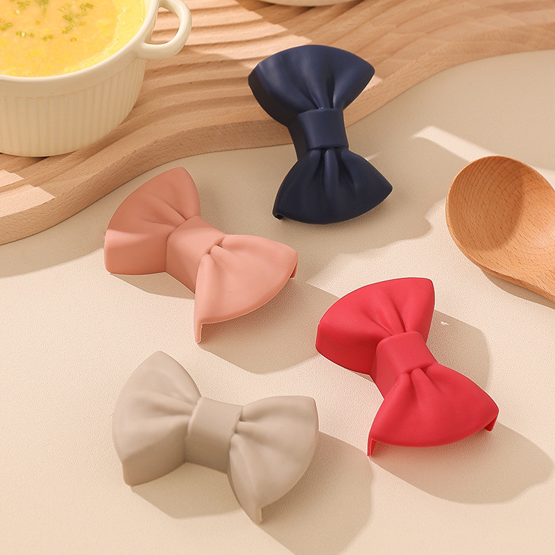 Farfalloni-Shaped Pot Holders For Kitchen Cookware Silicone Oven Grips Fun Kitchen Gadgets Mini Oven Mitts Pinch Mitts