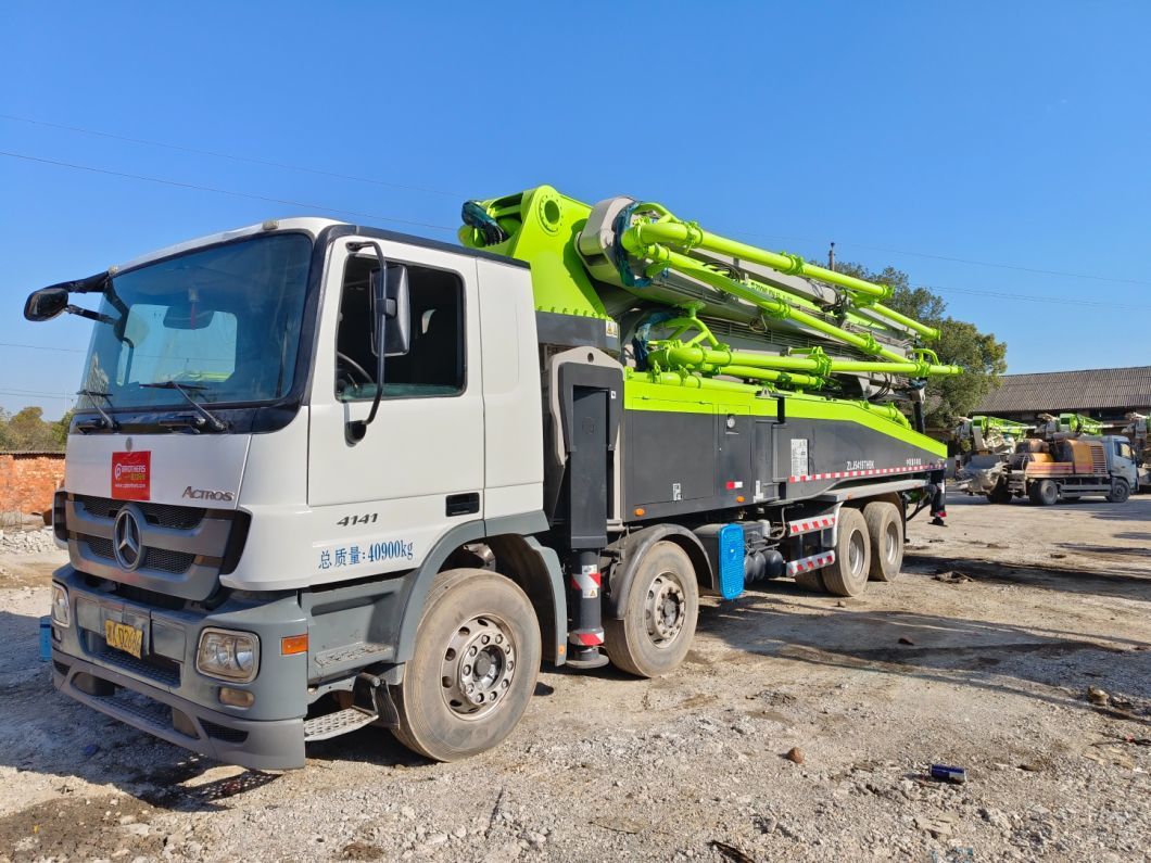 Used Mercedes-Benz Truck Used by Zoomlion&prime;s 52-Meter Concrete Pump Truck
