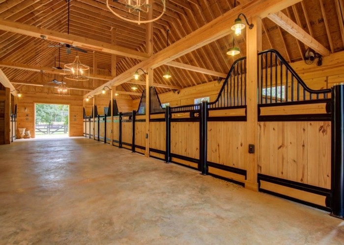 Indoor Easy Installation Horse Stable Stall Panels Doors Anti - Corrosion