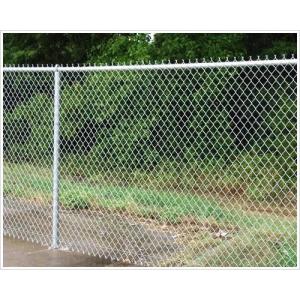 Buy cheap Hot Dipped Galvanized Cyclone Wire Mesh Fence 2.5mm Dia product