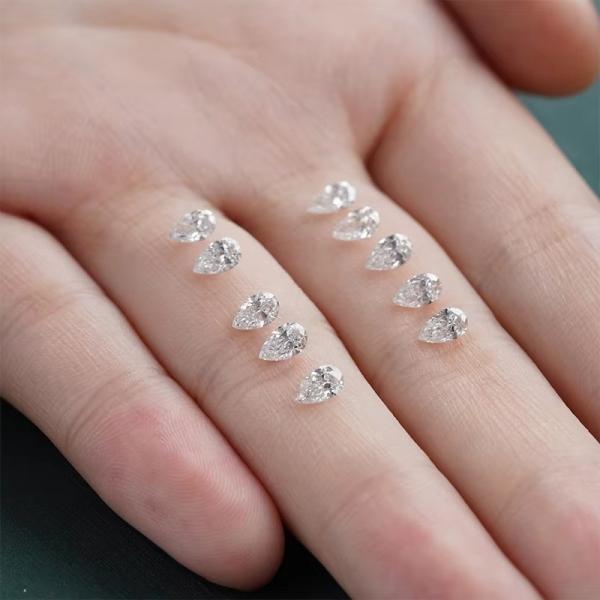 Lab Grown Diamonds for Jewelry Pendant Bracelet Earring , Pear Cut Moissanite